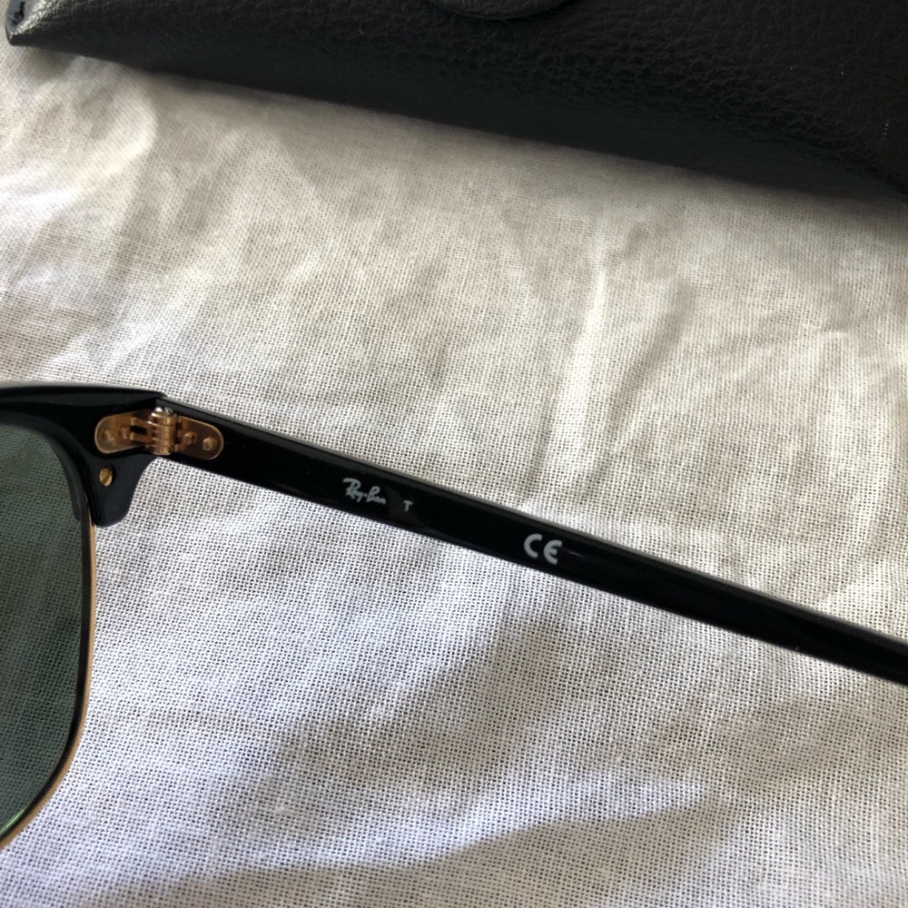 Ray-Ban Clubmaster - Picture 2 of 4